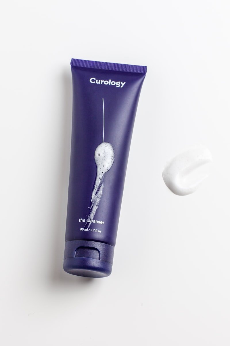 FOREO LUNA 4 Facial Cleansing Brush